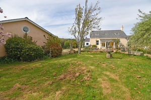 - click for photo gallery